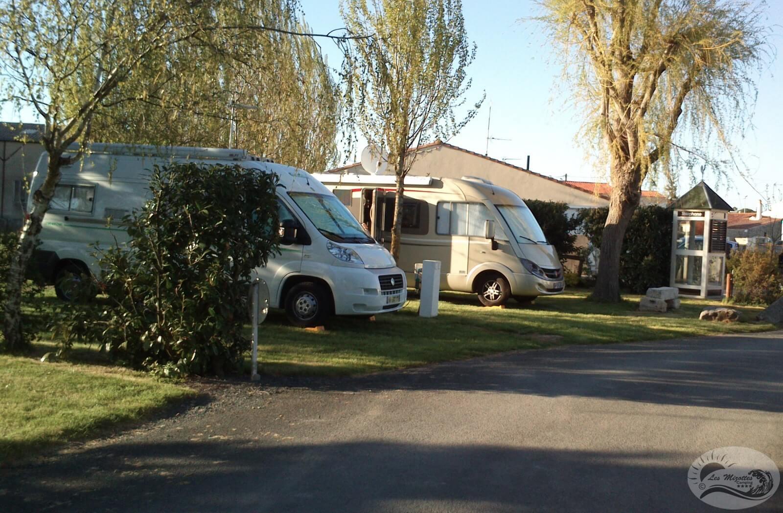 emplacements camping mizottes