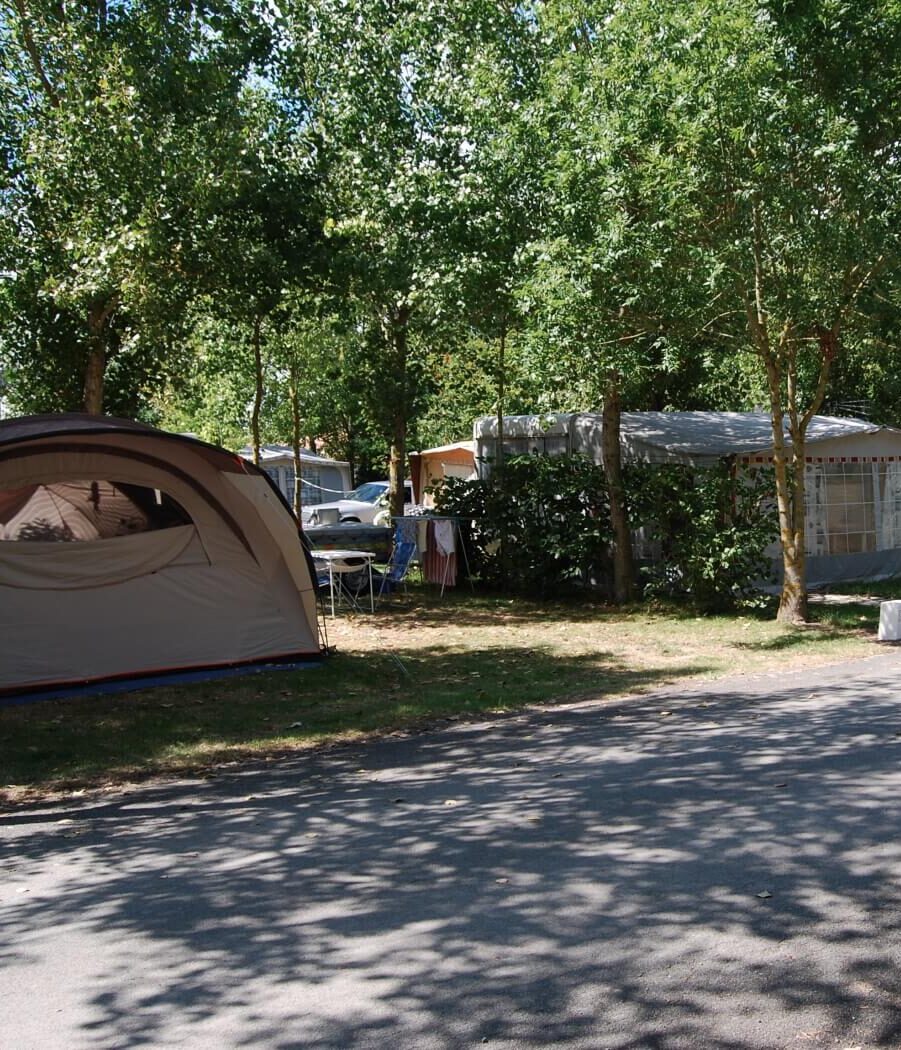 Emplacement 1 campinglesmizottes vendee 1